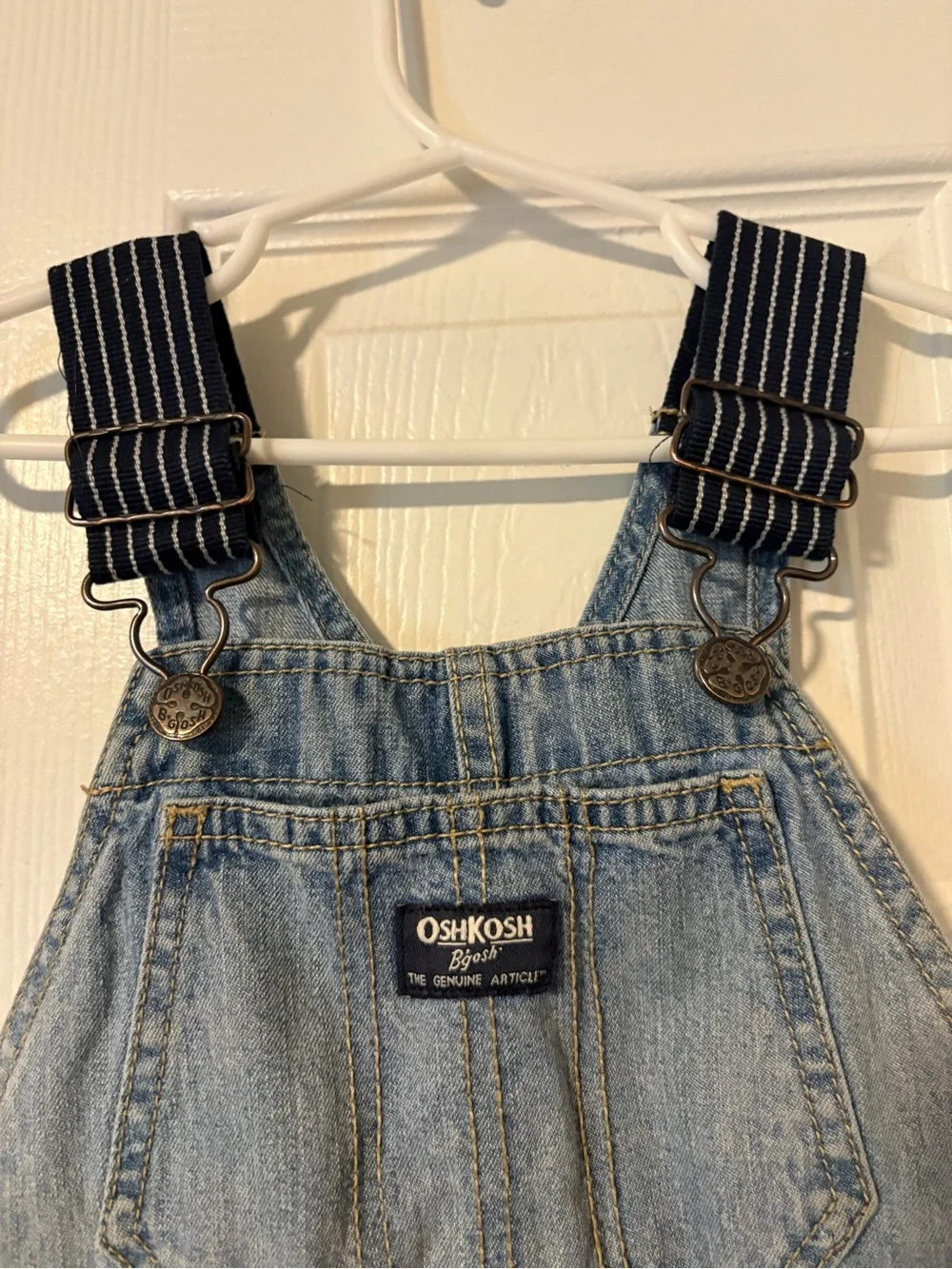 OshKosh B'gosh Light Blue Denim Relaxed Men’s Jeans Overalls